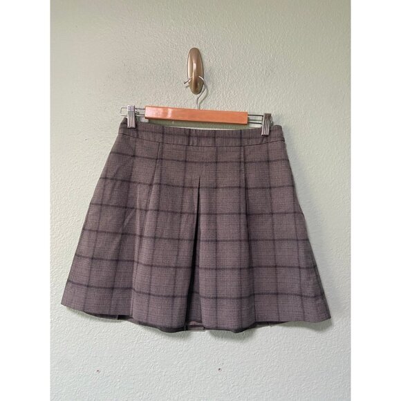 Loft Petite Women's Grey and Black Plaid Pleated Short Skirt‎ Size 4P - Picture 1 of 9
